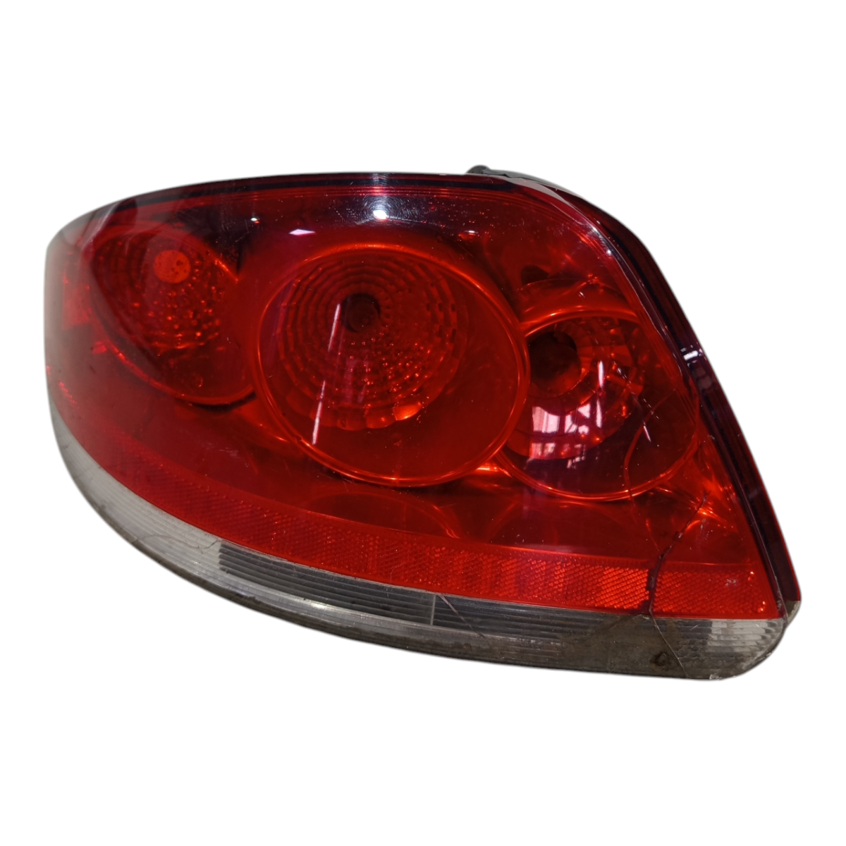 lanterna esquerda fiat Linea 2009 a 2012 c/avaria 7