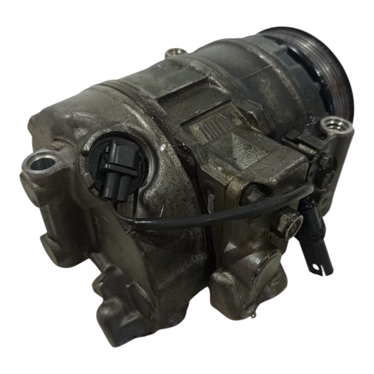 Compressor Ar Condicionado Bmw 325i 2.5 24v 6cc 2005 A 2012 4