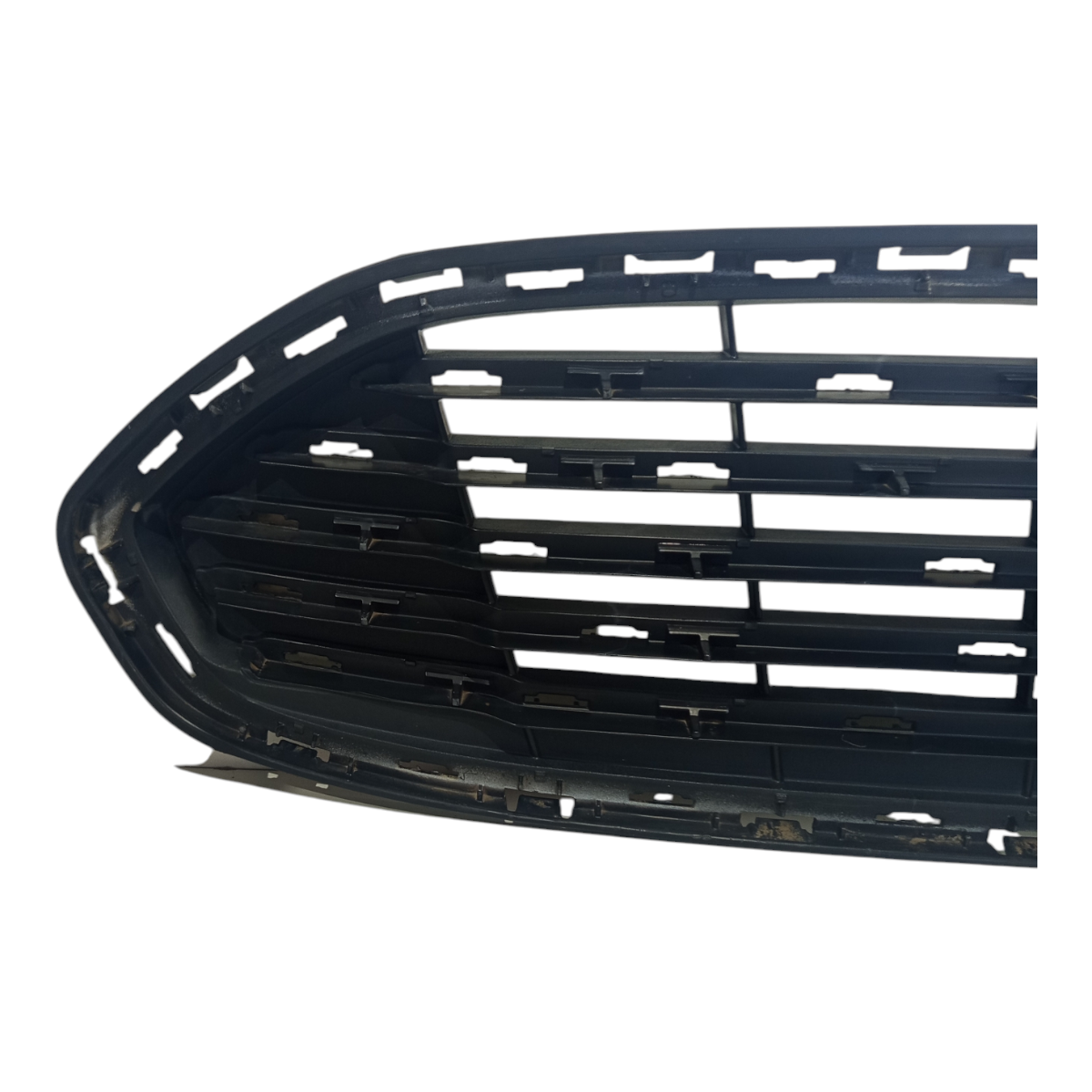 GRADE FRONTAL FRISO FORD FUSION 2014 a 2017 2