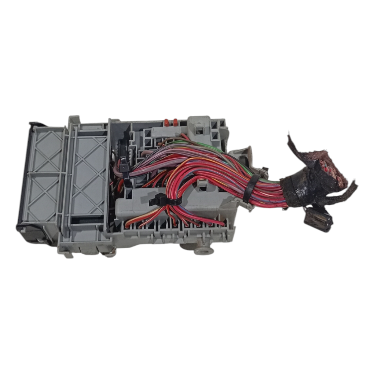 Caixa Fusivel Chevrolet S10 2.8 16v 2013 2014 A 2017 3