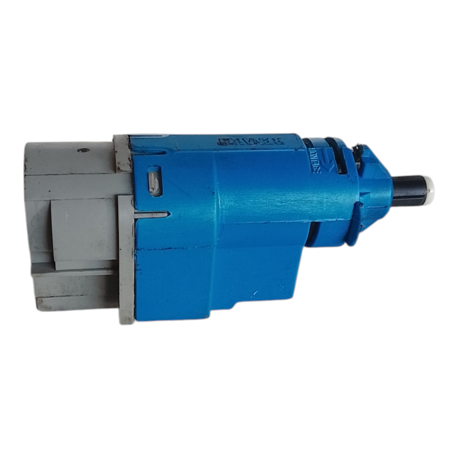 interruptor pedal embreagem Renault Logan 2016 2021 5