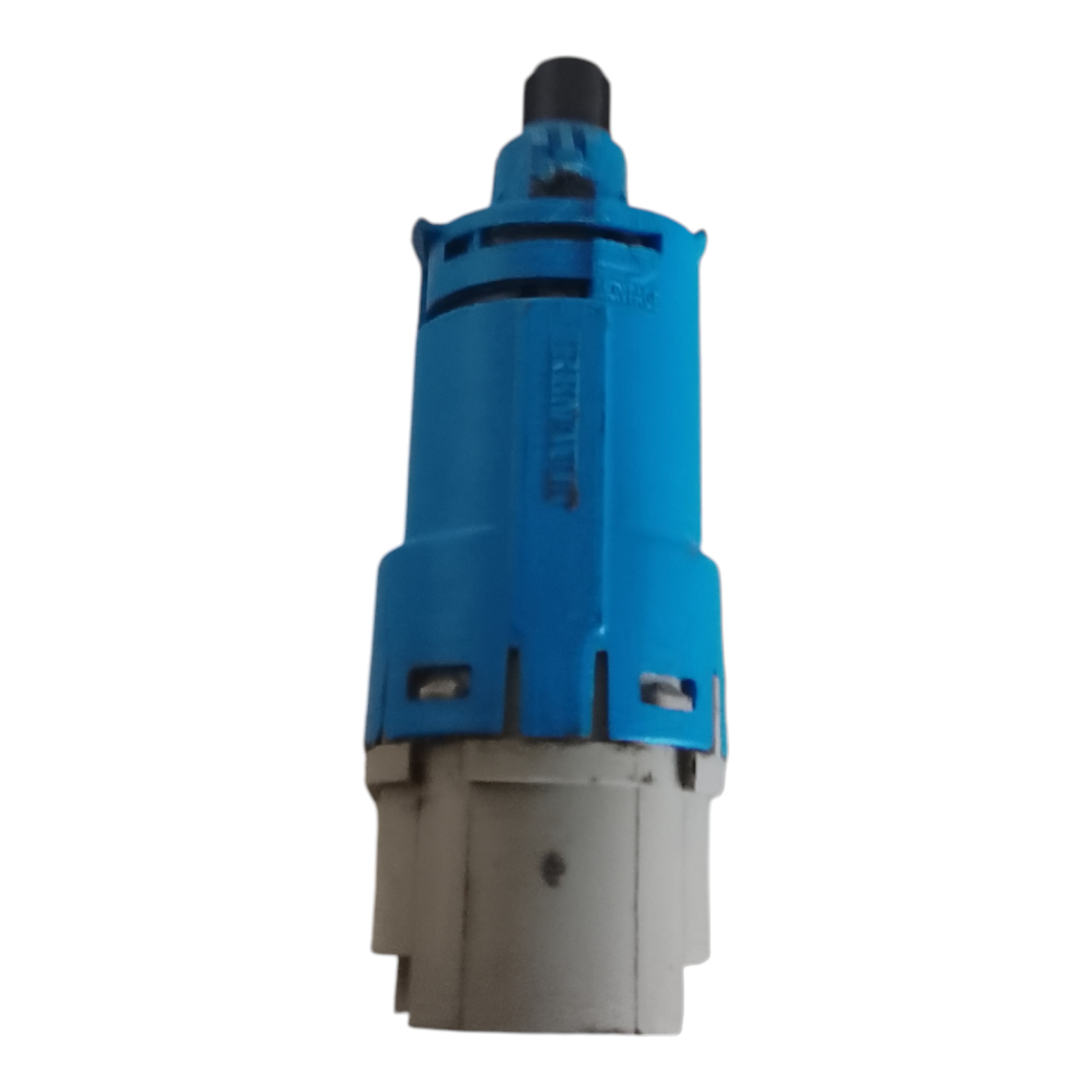 interruptor pedal embreagem Renault Logan 2016 2021 3