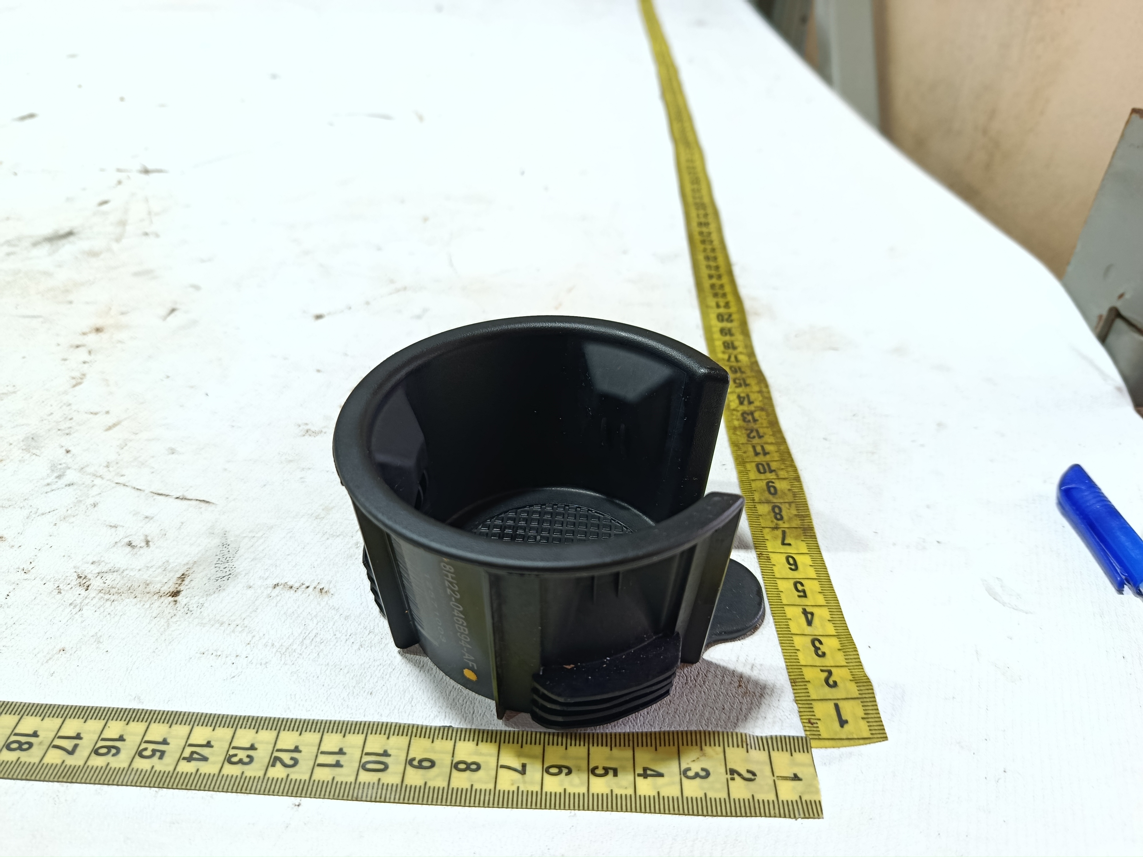 porta copo traseiro Land Rover Discovery Sport 2022 7