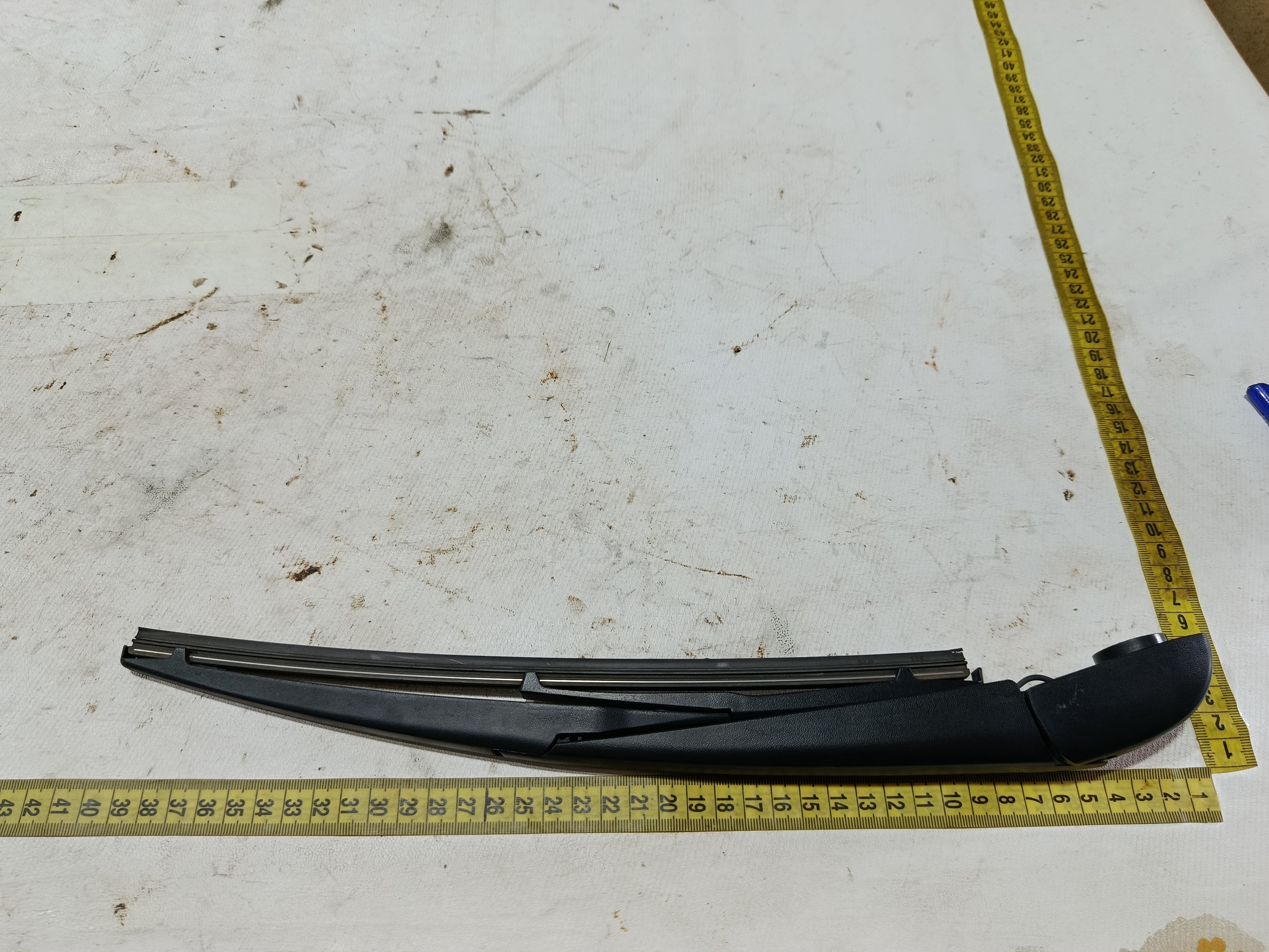 braço limpador traseiro Discovery Sport 2022 8