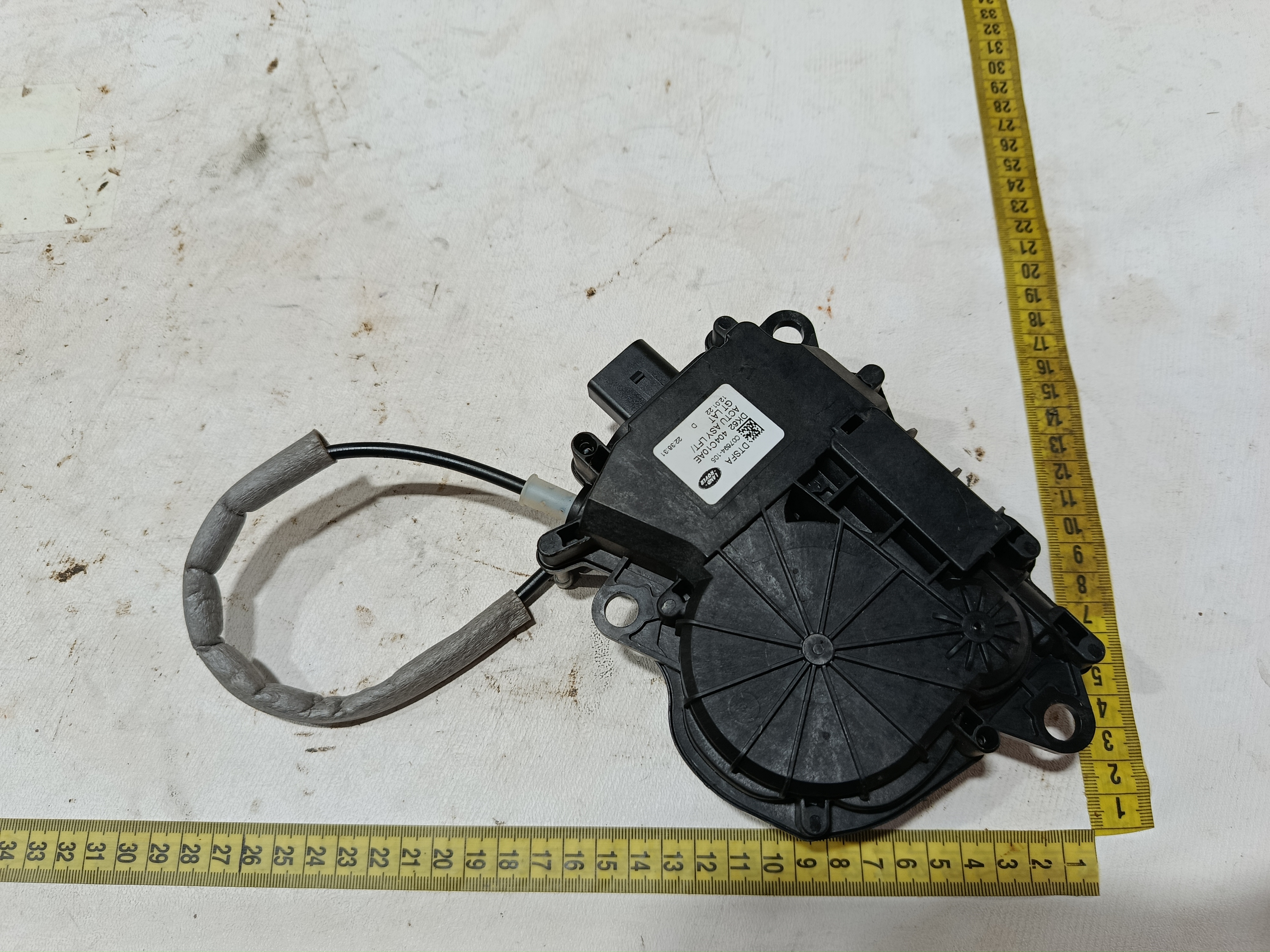 atuador fechadura tampa traseira Discovery Sport 2022 8