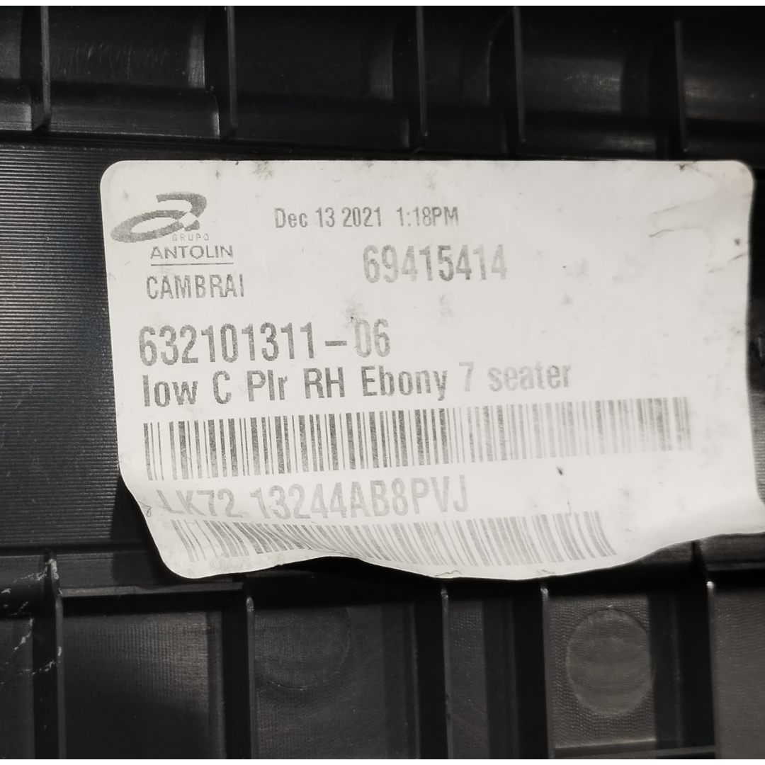 Soleira porta Traseira Direita Discovery Sport 2022 6