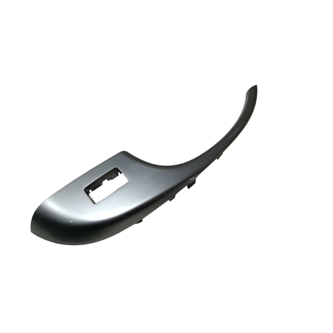 Moldura botão vidro traseiro direito Dolphin GS 2024 2025