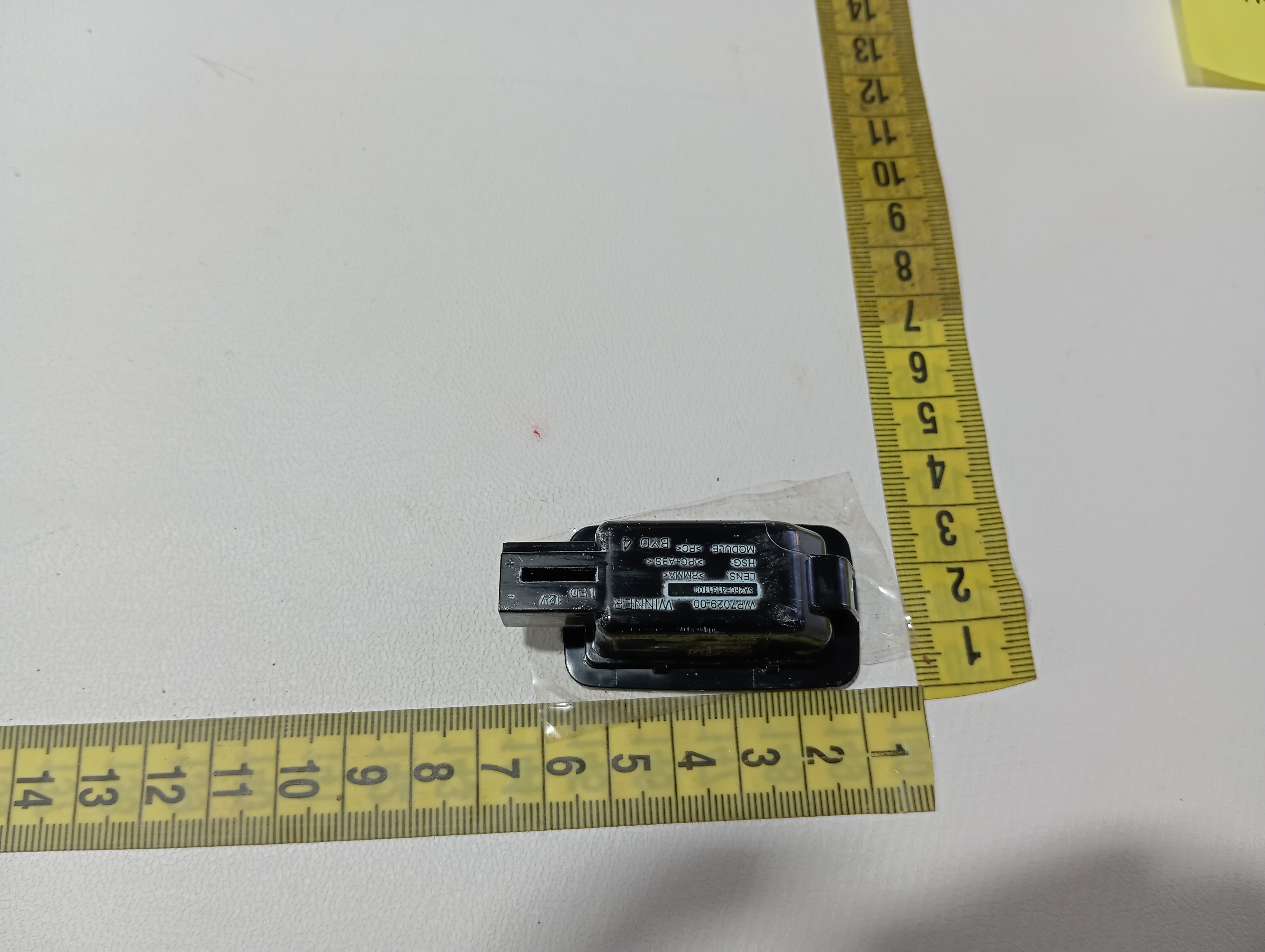 Luz teto BYD YUAN PLUS 2025 8