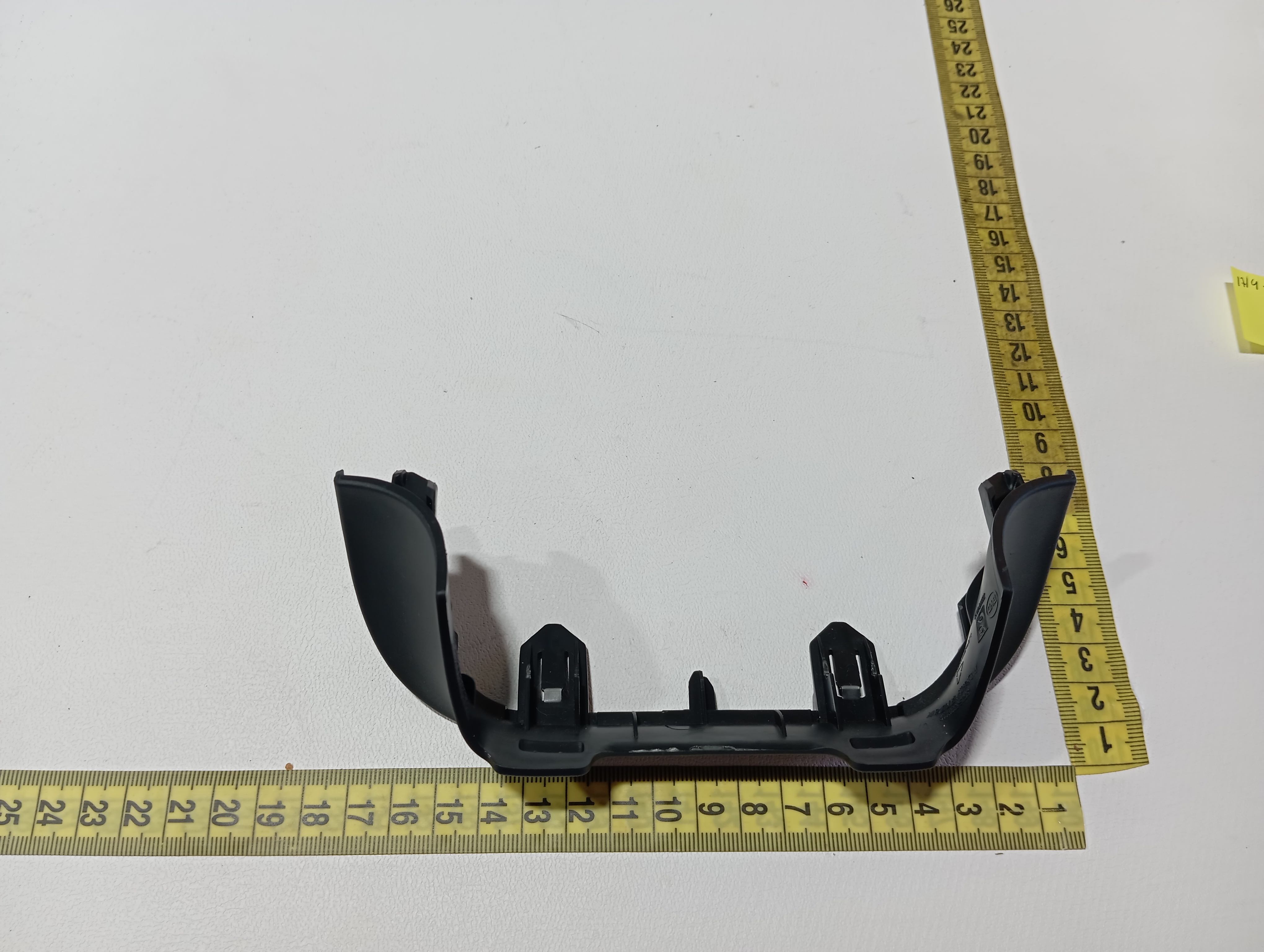 Moldura Painel Multimídia Byd Yuan Plus 2025 Preto 9