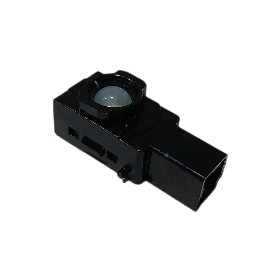 Luz cortesia porta luvas BYD YUAN PLUS 2025 4