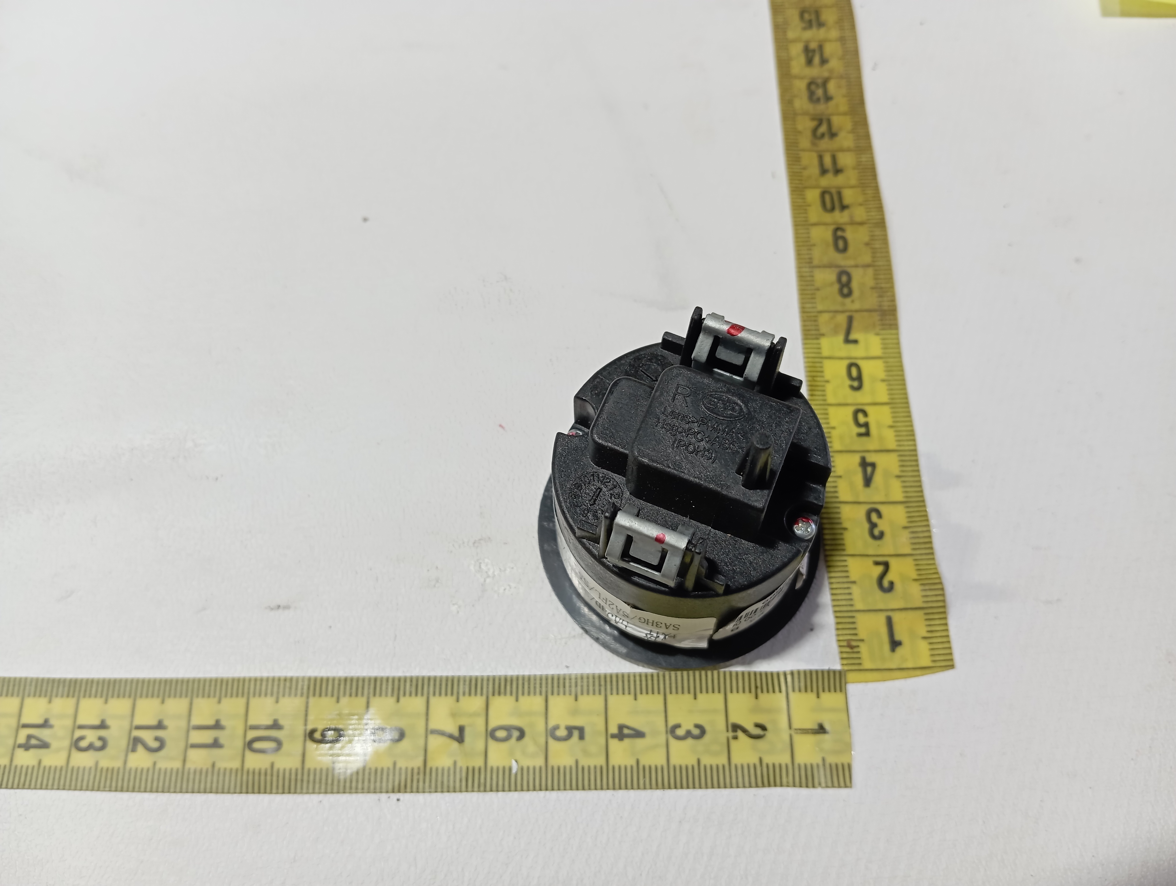 Luz cortesia teto traseiro BYD YUAN PLUS 2025 9