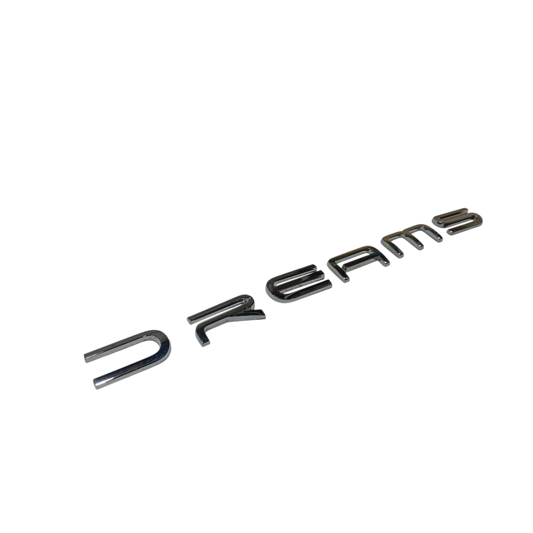 Letreiro DREAMS tampa traseira BYD YUAN PLUS 2025 3