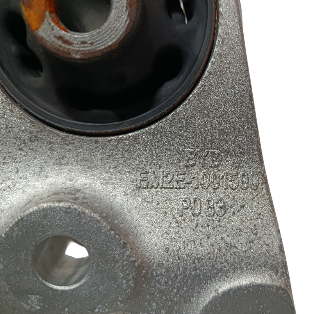 Coxim superior esquerdo motor BYD YUAN PLUS 2025 6