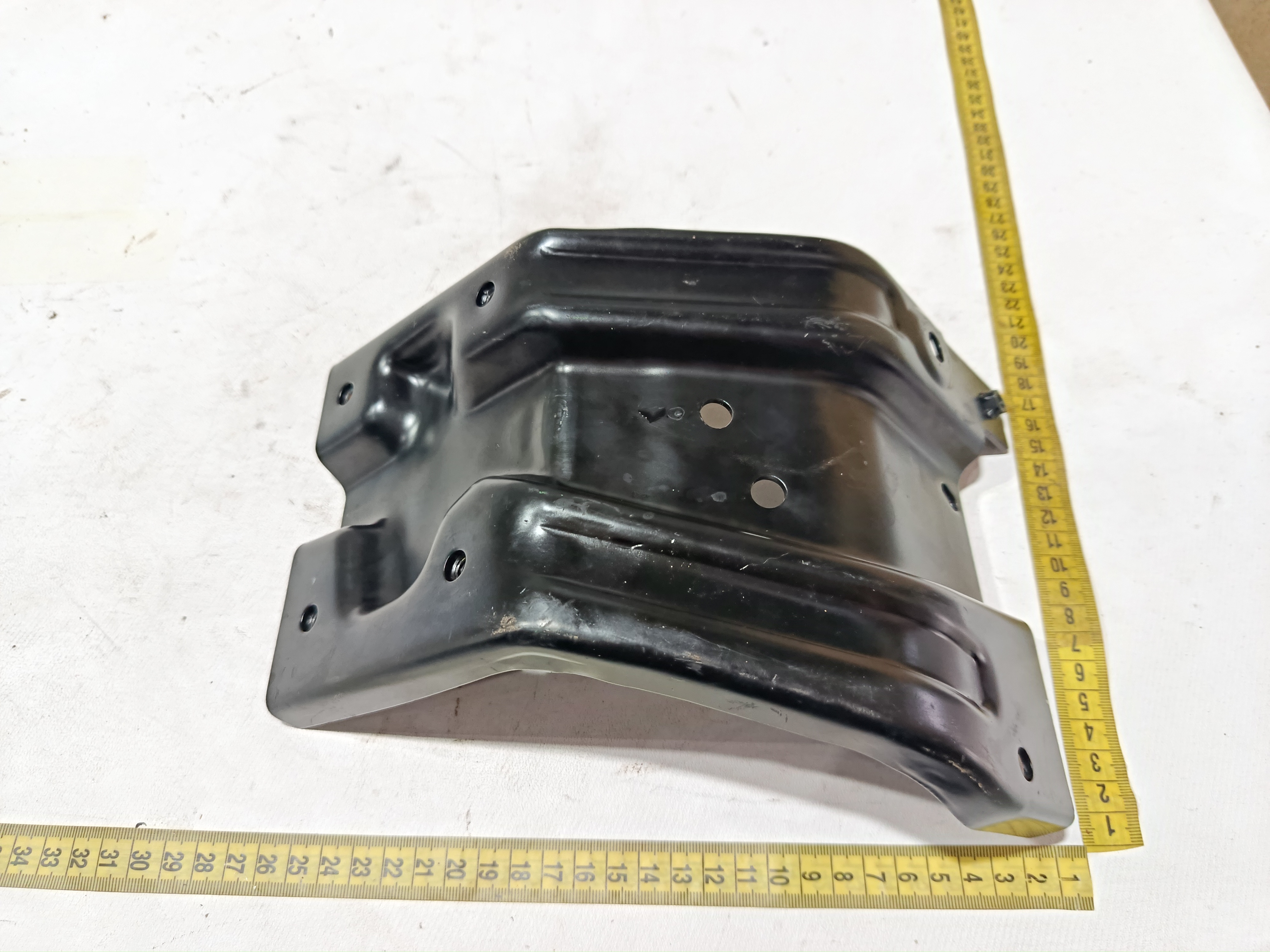 Suporte radiador BYD YUAN PLUS 2025 7