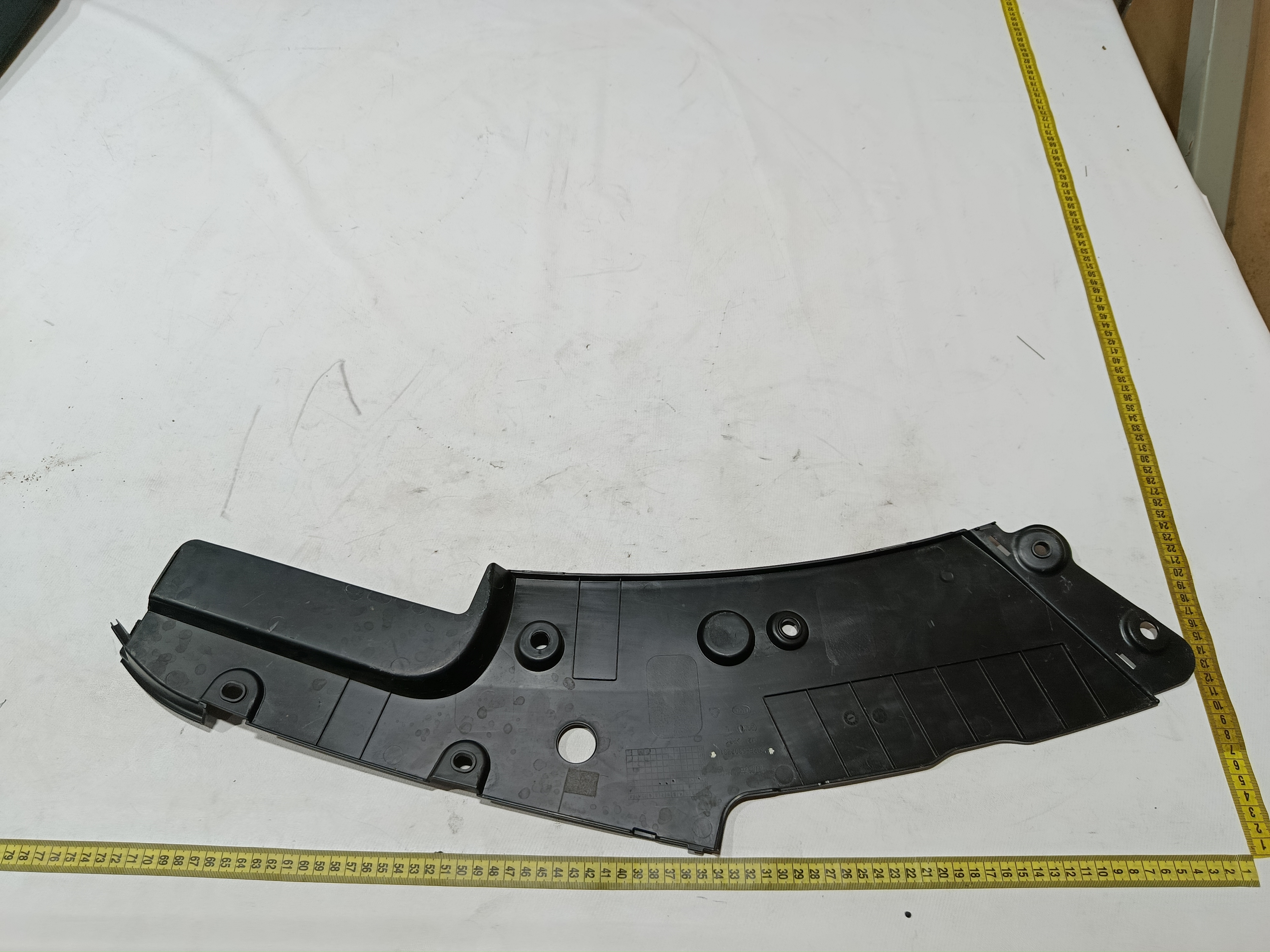 Moldura Esquerdo painel frontal Byd yuan plus 2025 7
