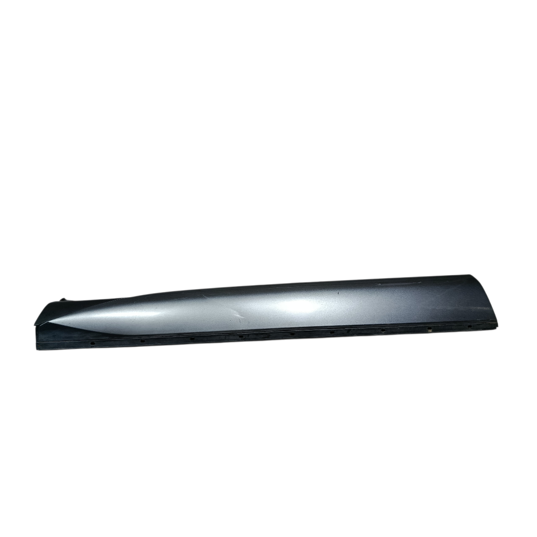 Moldura porta dianteira esquerda BYD YUAN PLUS 2025 1