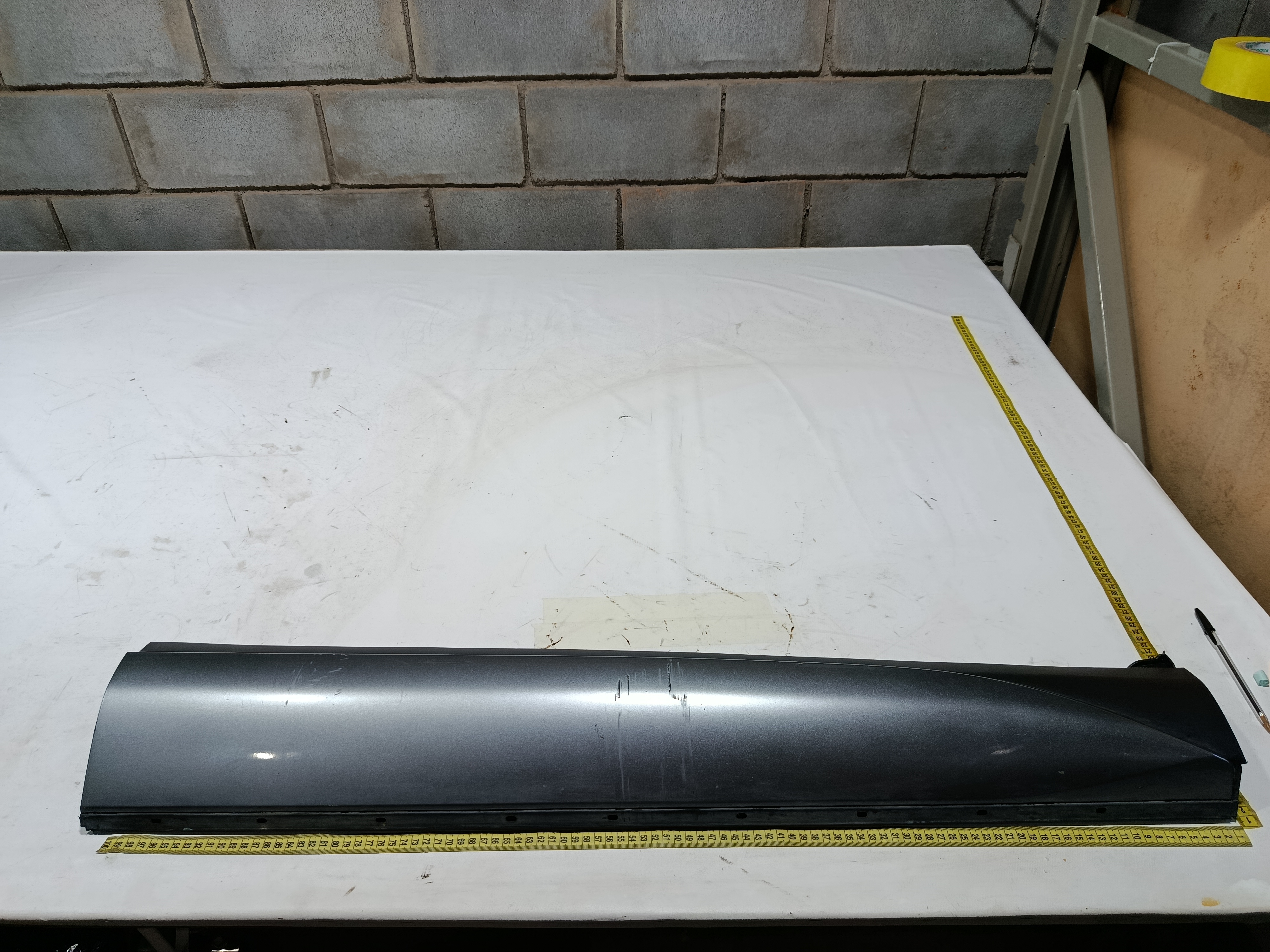 Moldura porta dianteira direita BYD YUAN PLUS 2025 8