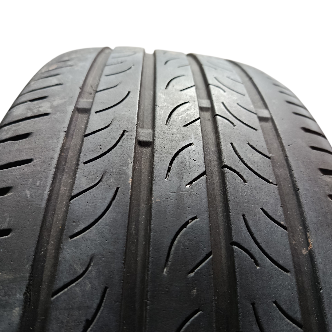 Pneu Atlas A51 215/55 R18 95v 9