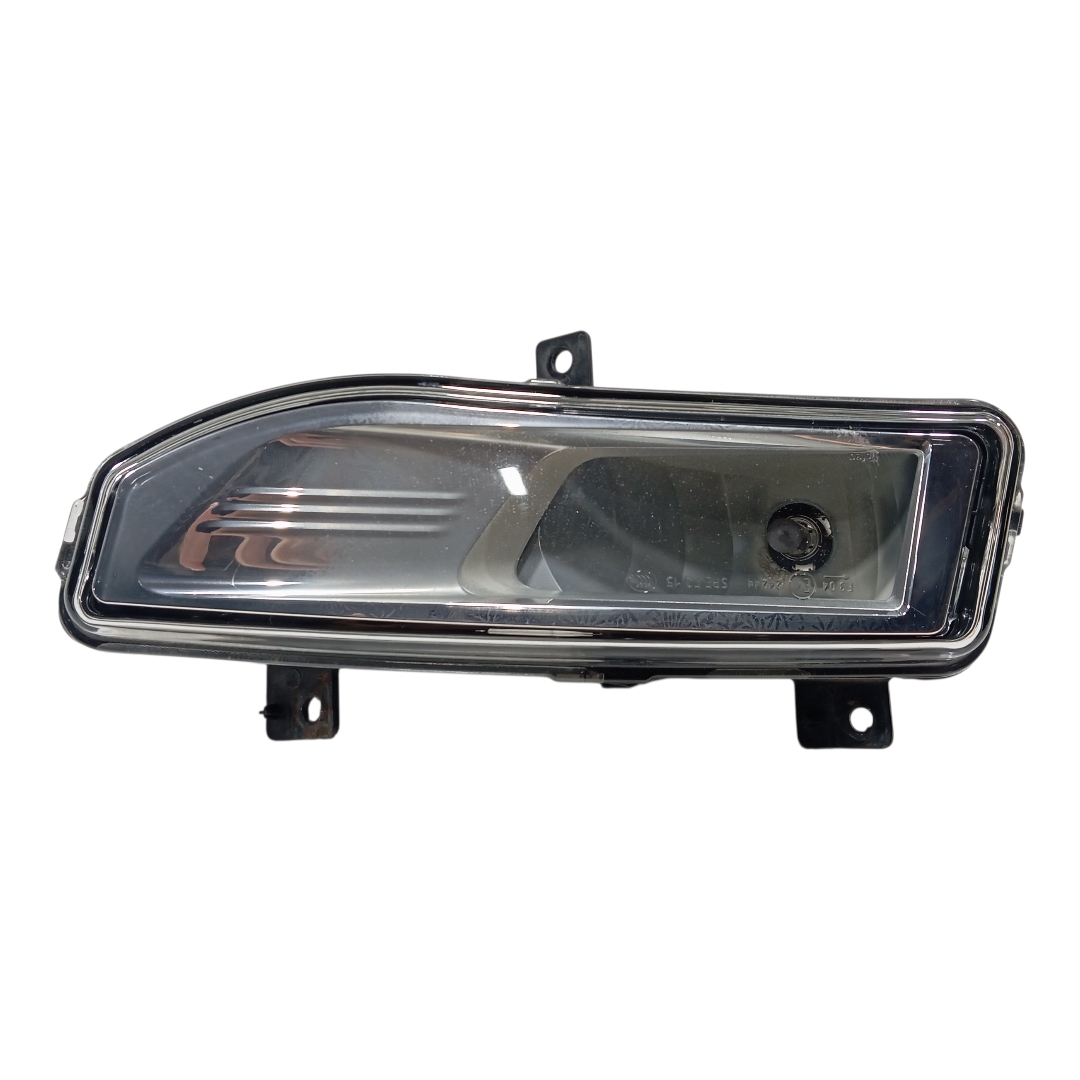 Farol Milha Direito Nissan Leaf 2018 2019 2020 2021 2022