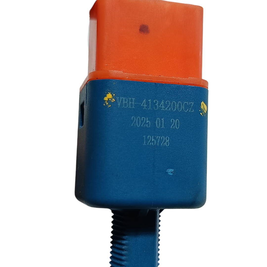 interruptor sensor pedal freio Byd king gs 2025 7