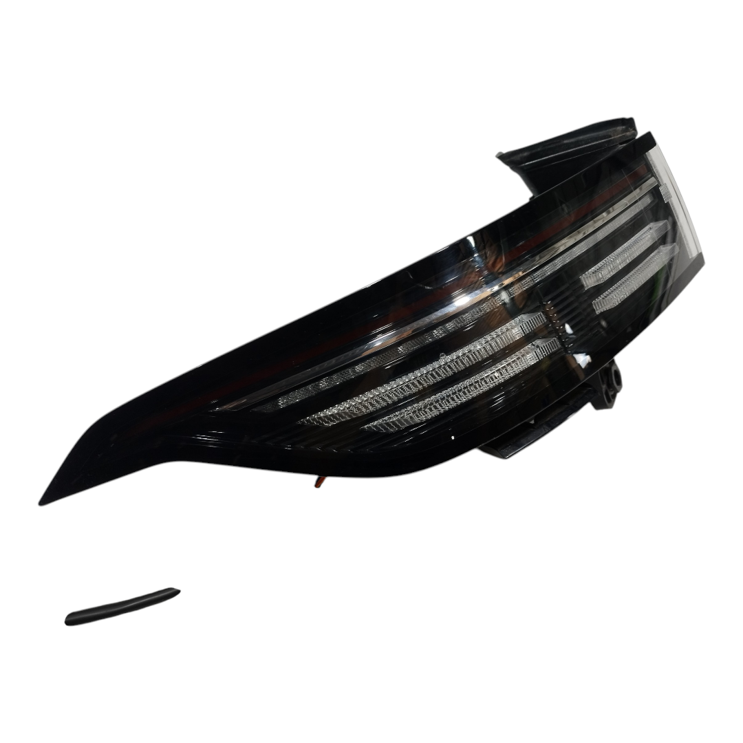 lanterna esquerda Byd king gs 2025 2