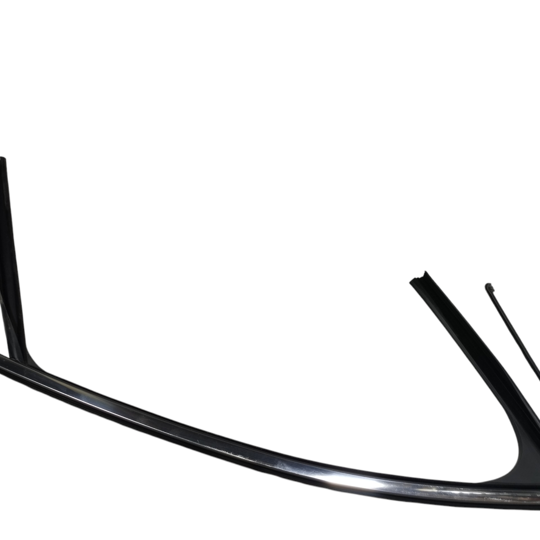 moldura vidro porta dianteira direita Byd king gs 2025 2