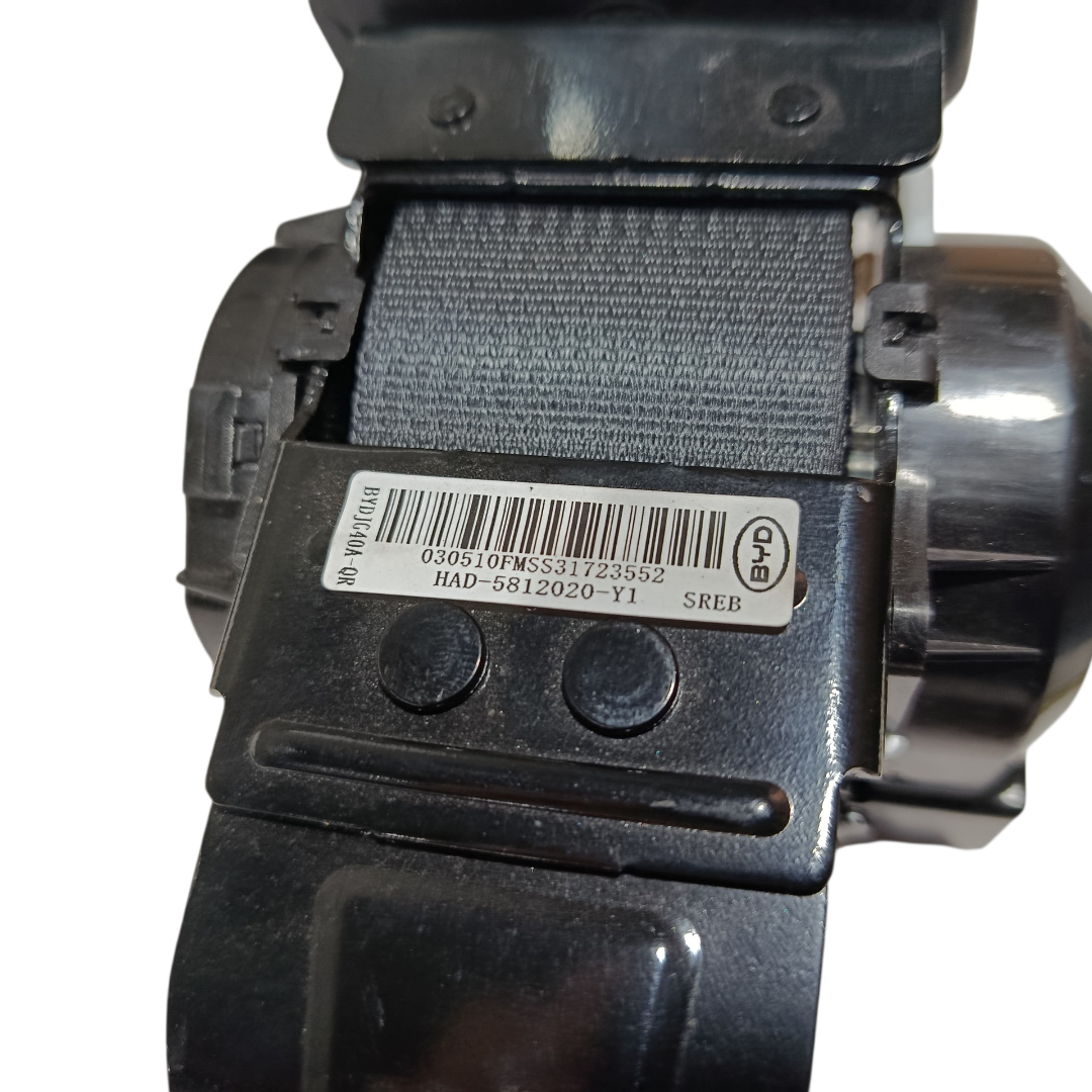 cinto traseiro direito Byd king gs 2025 5