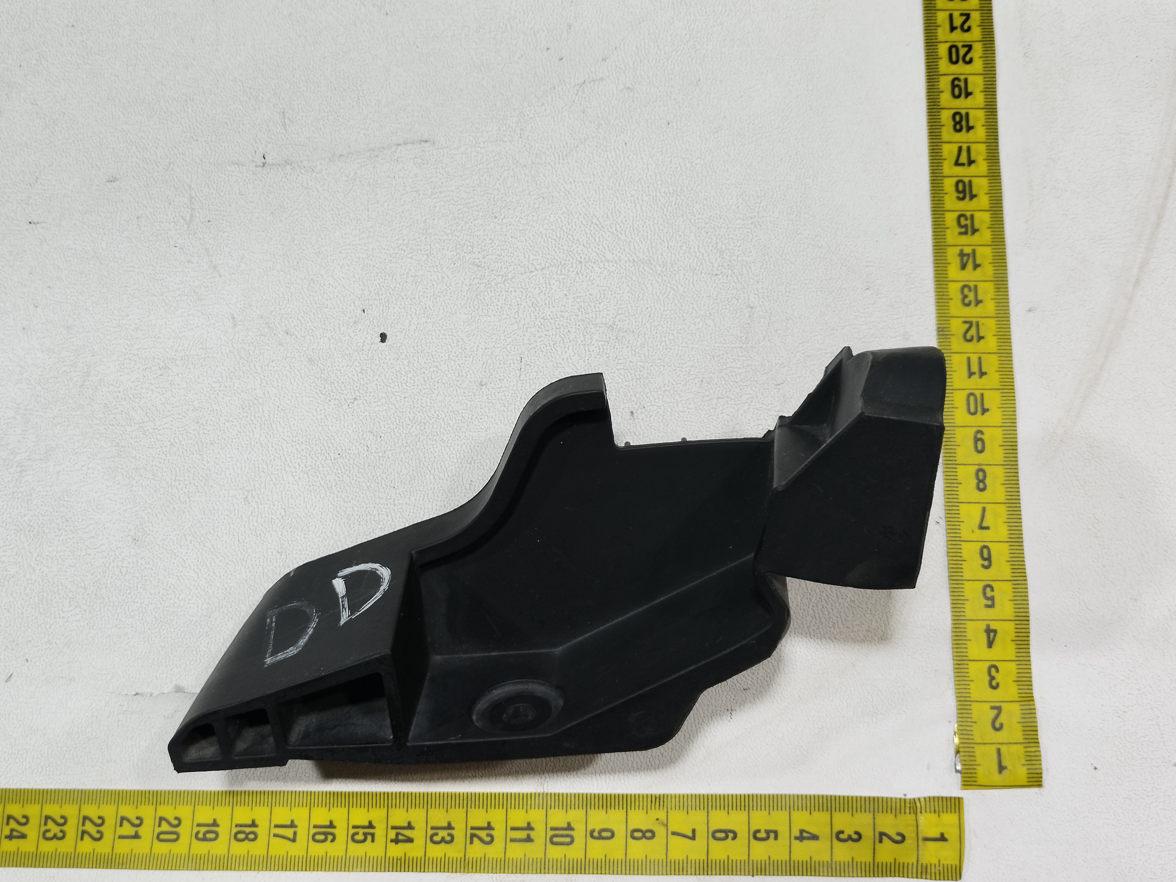 acabamento inferior direito churrasqueira Byd king gs 2025 10