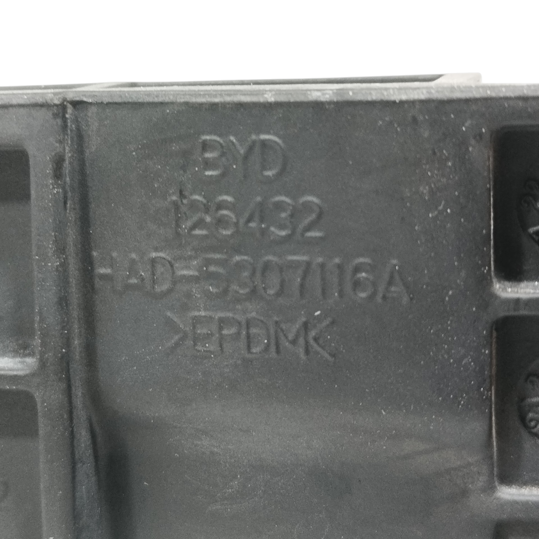 acabamento inferior direito churrasqueira Byd king gs 2025 9