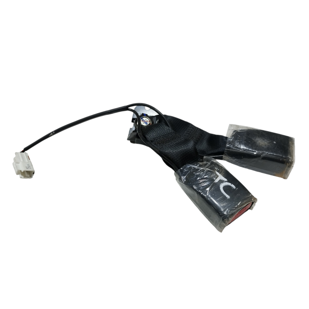 engate cinto traseiro central Byd king gs 2025 7