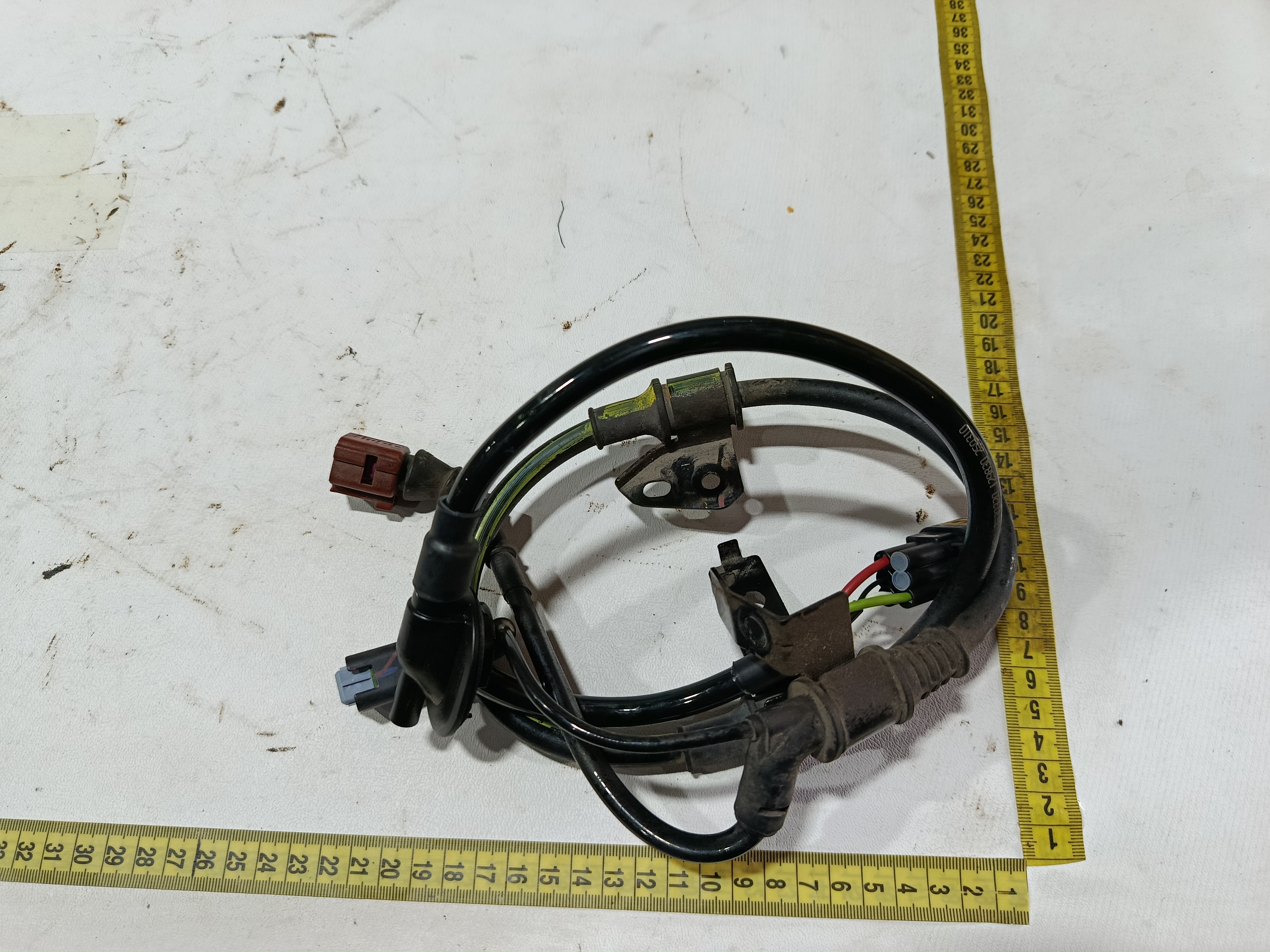Chicote abs traseiro direito BYD KING GS 1.5 2025 9