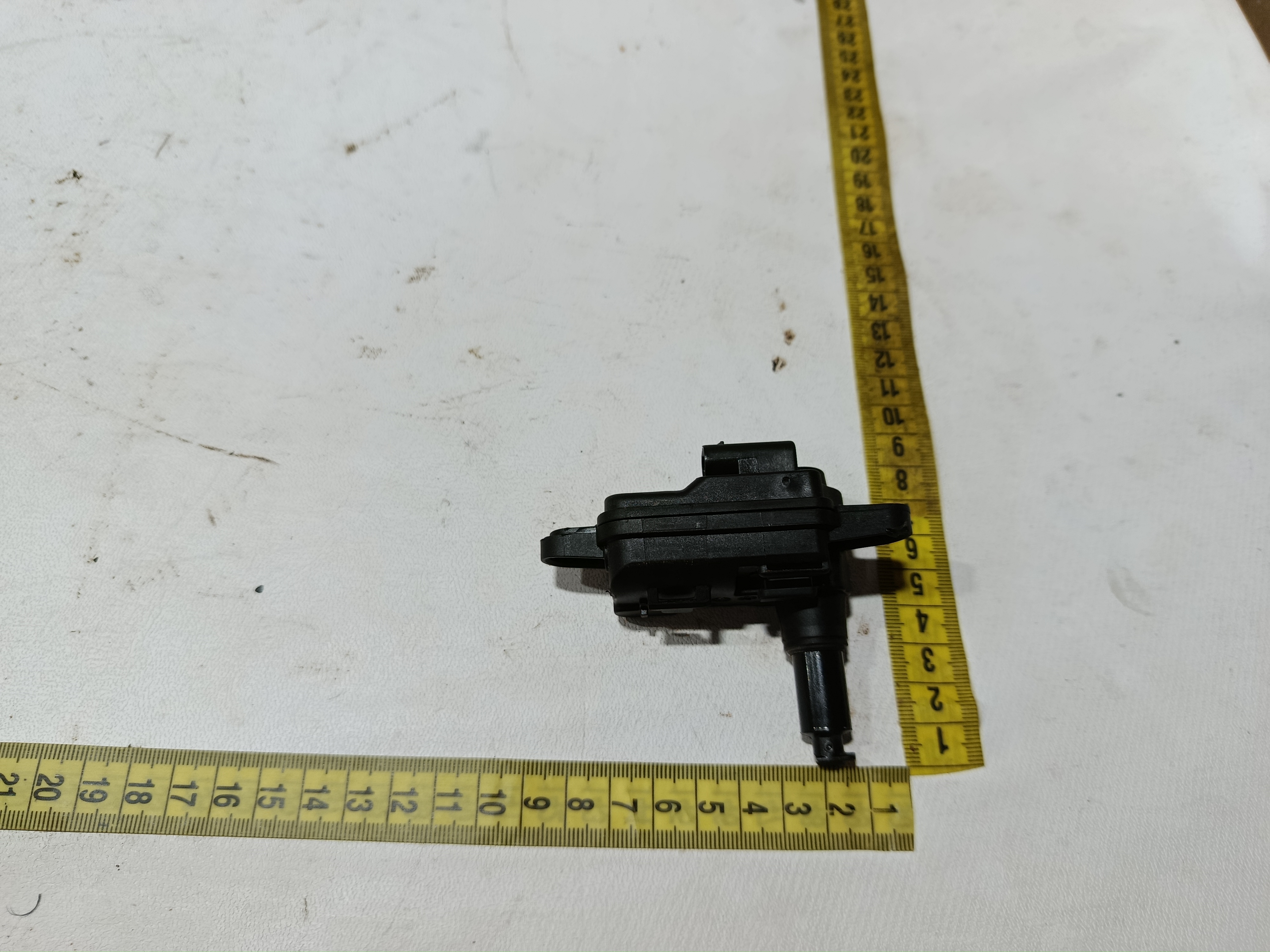 Trava portinhola tanque combustível BYD KING GS 1.5 2025 7