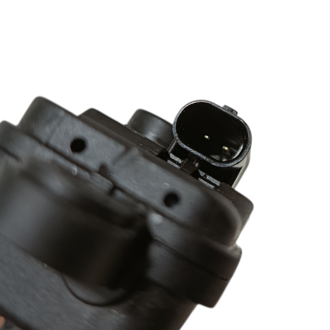 Trava portinhola tanque combustível BYD KING GS 1.5 2025 5