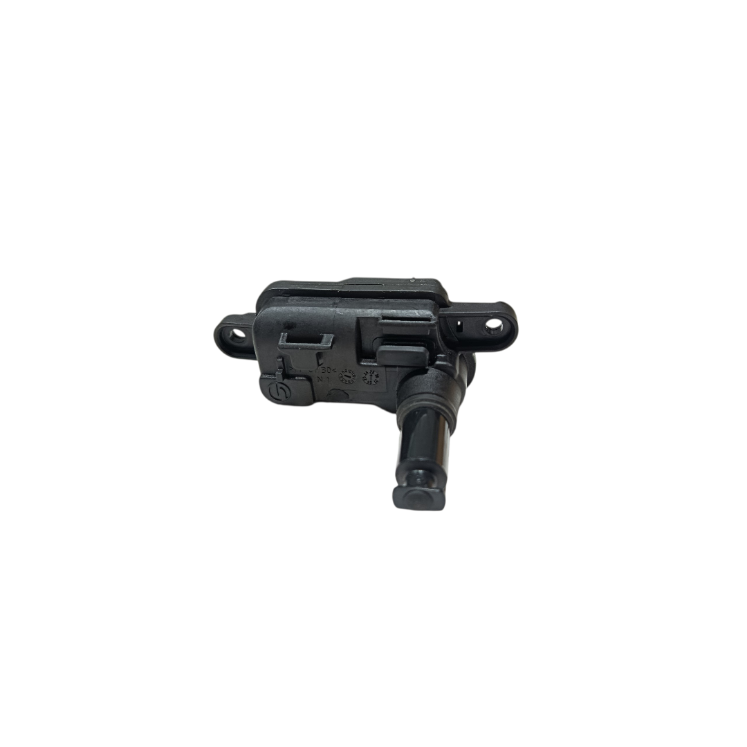 Trava portinhola carregamento bateria BYD KING GS 1.5 2025 1