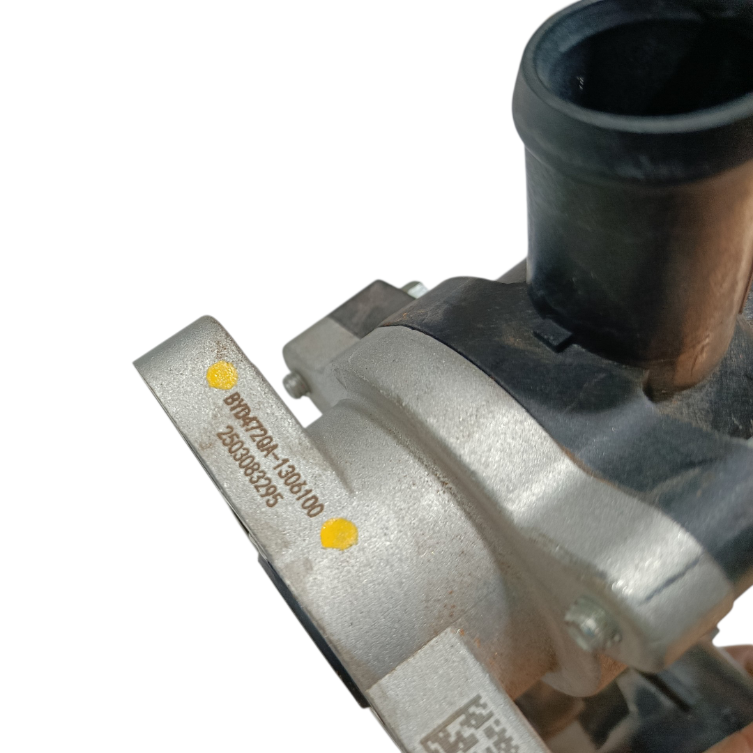 Carcaça válvula termostática BYD KING GS 1.5 2025 7
