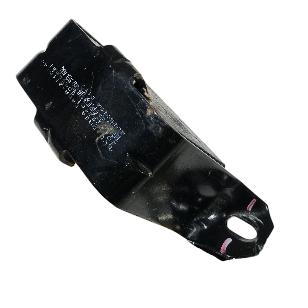 contra peso quadro dianteiro BYD KING GS 1.5 2025 6