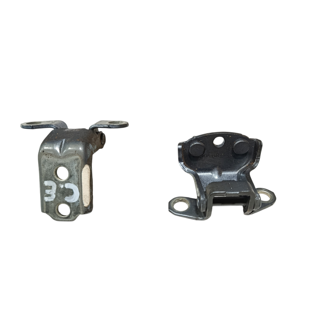 dobradiça porta traseira esquerda BYD KING GS 1.5 2025 7