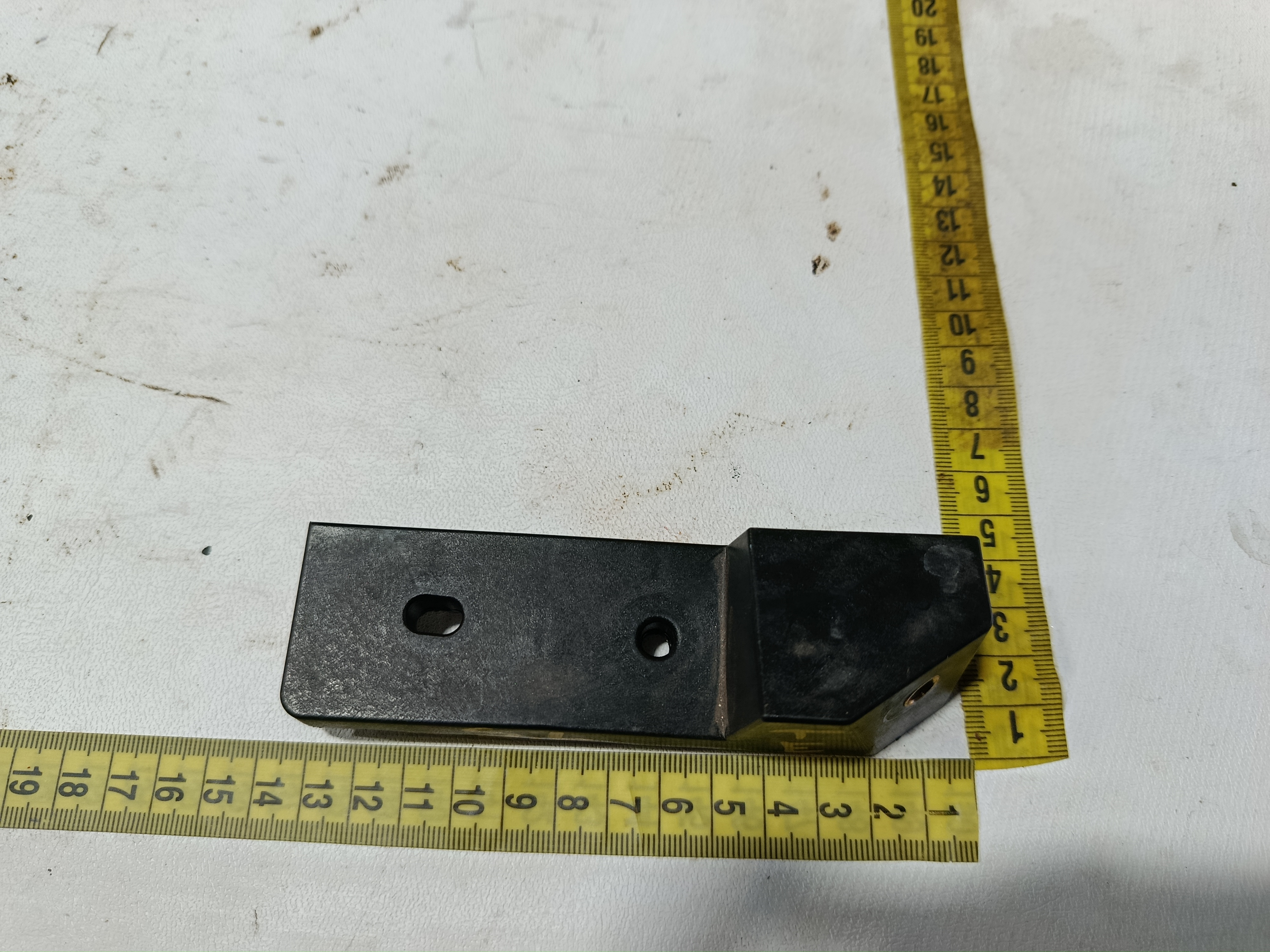 suporte lanterna Esquerda BYD KING GS 1.5 2025 6