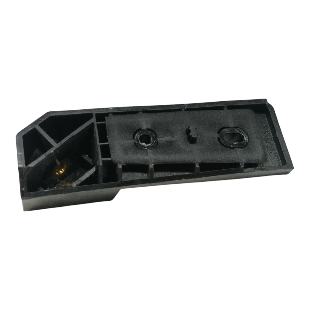 suporte lanterna direita BYD KING GS 1.5 2025 6