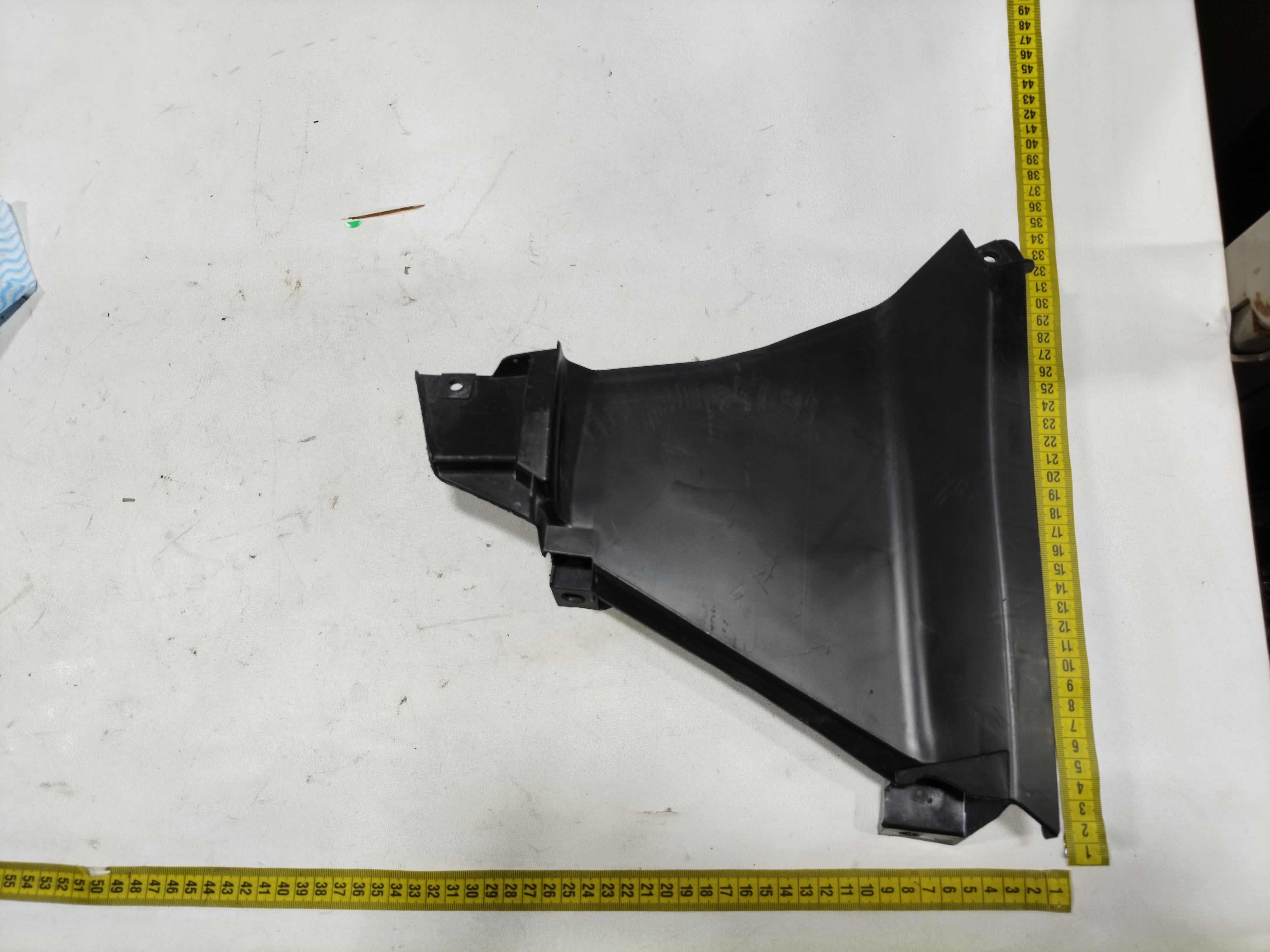defletor duto ar dianteiro direito BYD KING GS 1.5 2025 7