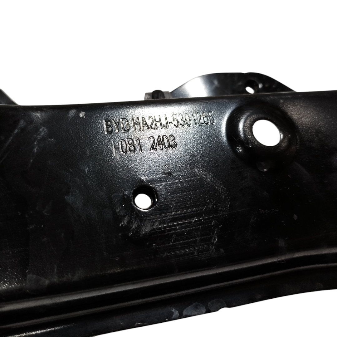 suporte esquerdo painel frontal BYD KING GS 1.5 2025 6