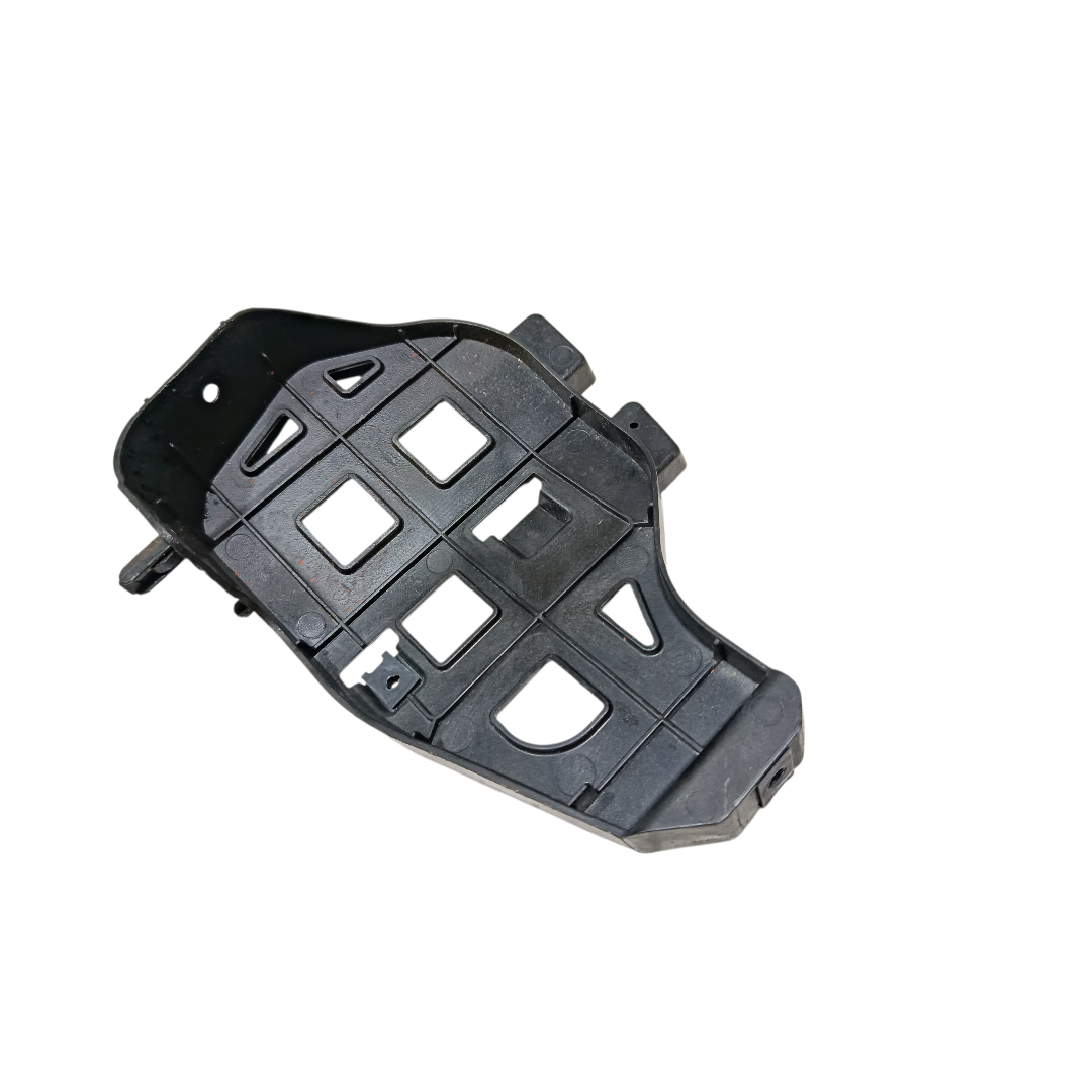 guia direito parachoque traseiro BYD KING GS 1.5 2025 3