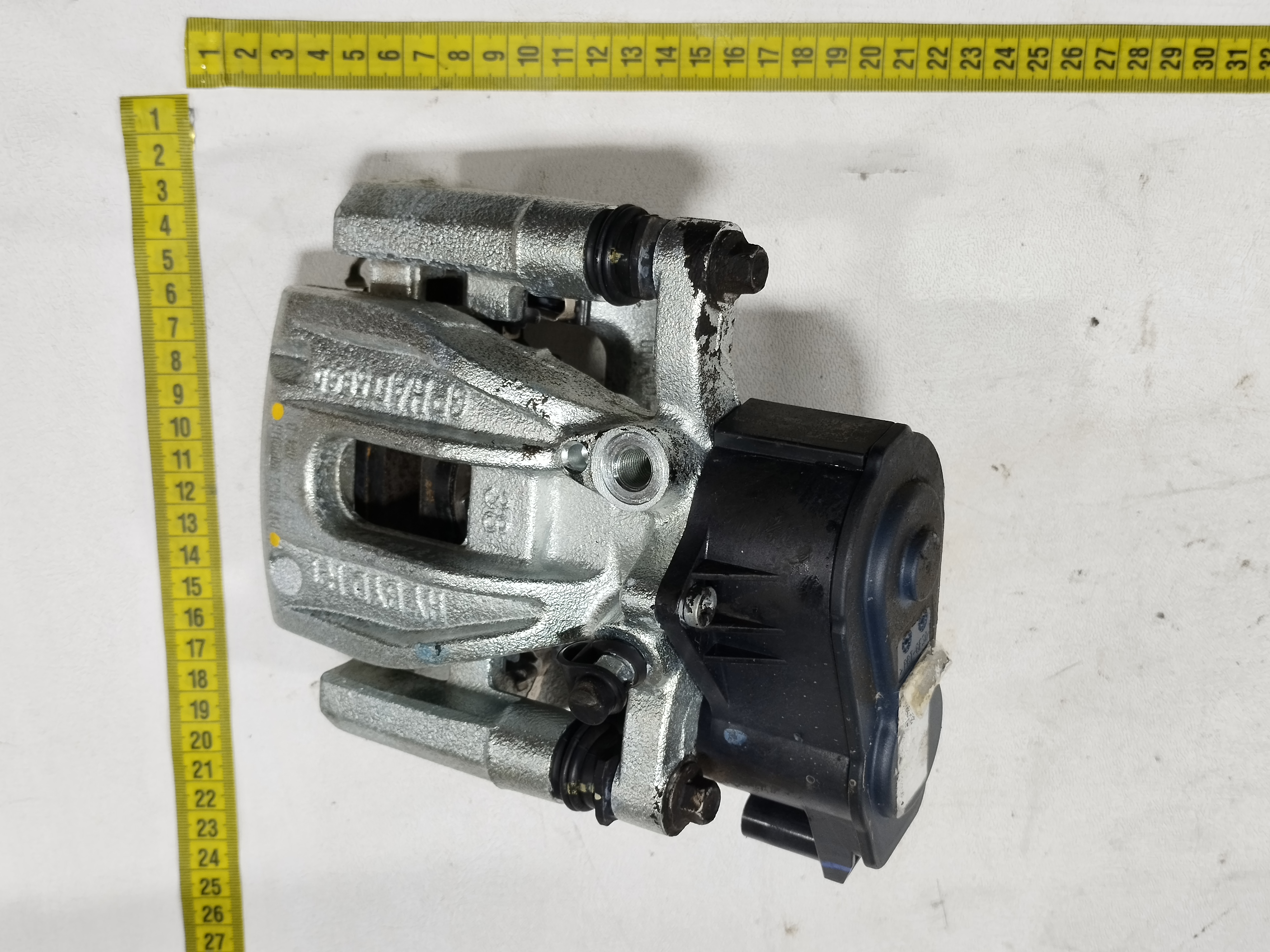 pinça traseira direita BYD KING GS 1.5 2025 9
