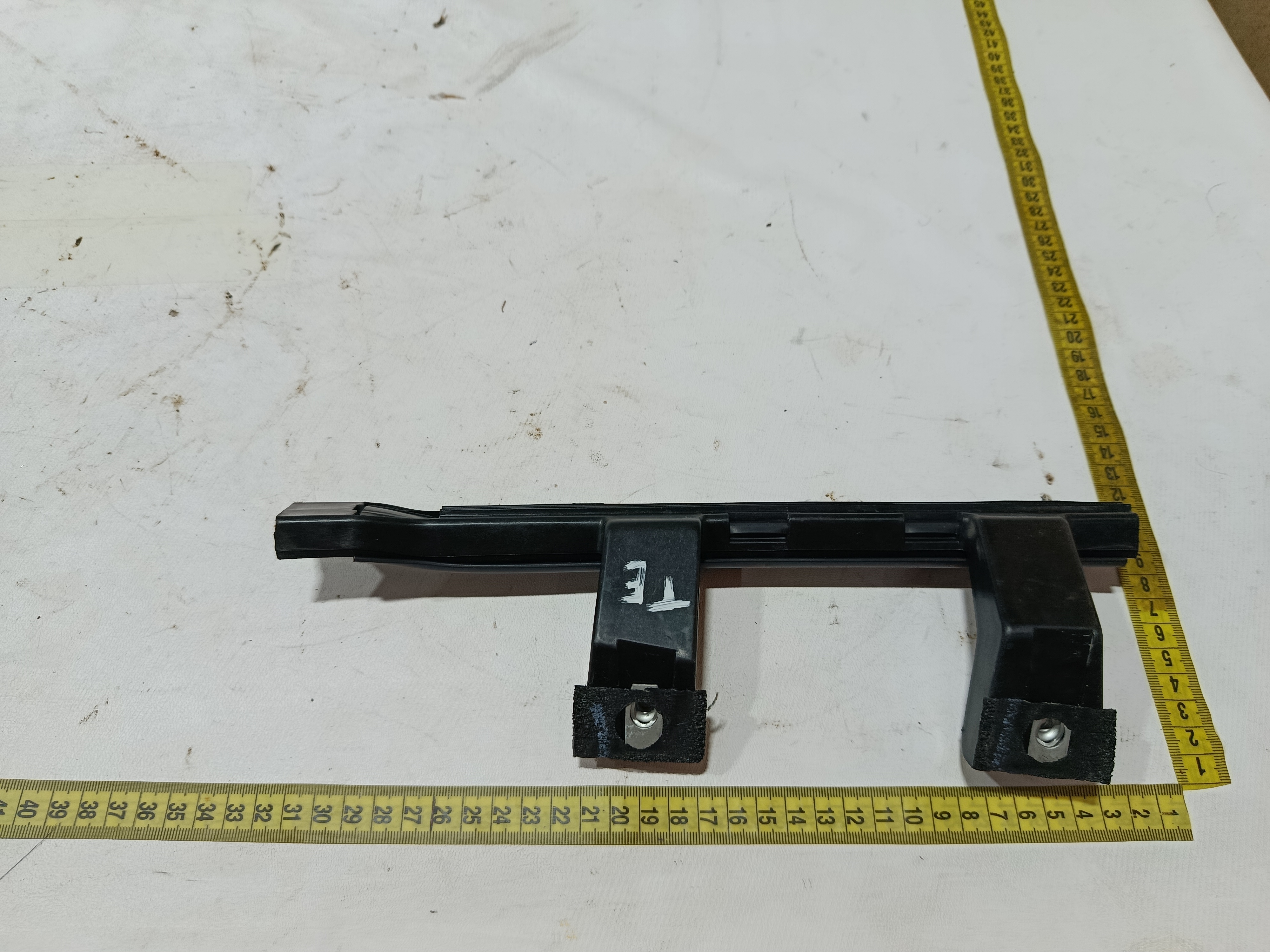 canaleta vidro traseiro esquerdo Byd king gs 2025 6