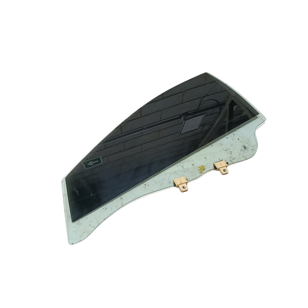 vidro porta dianteira Esquerda BYD KING GS 1.5 2025 3