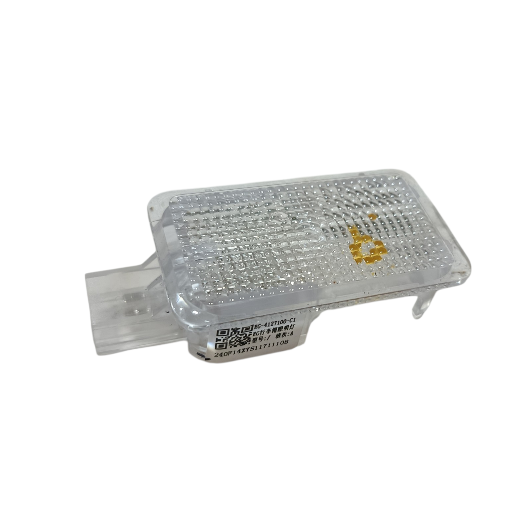 lanterna porta malas BYD King Gs 2025 1