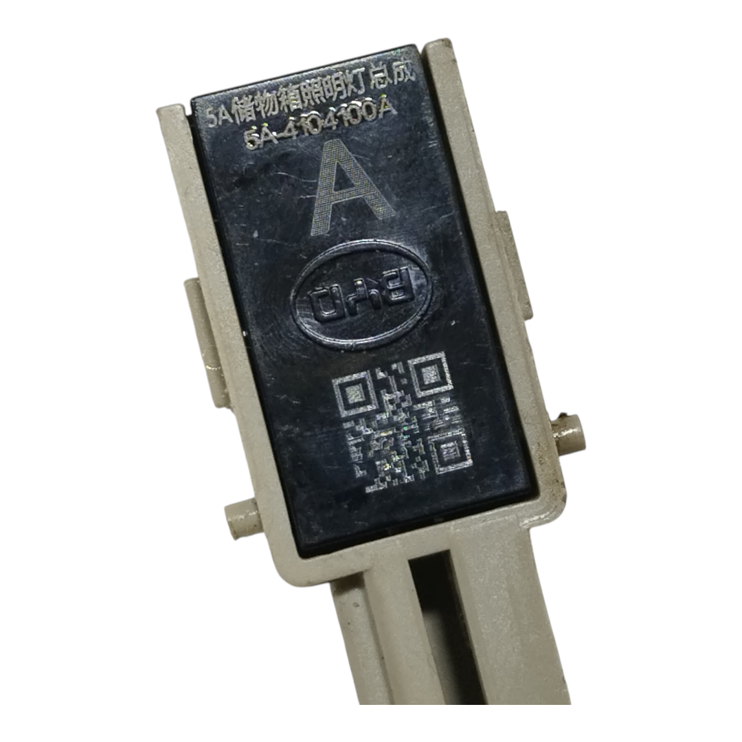 Luz cortesia teto BYD KING GS 1.5 2025 6