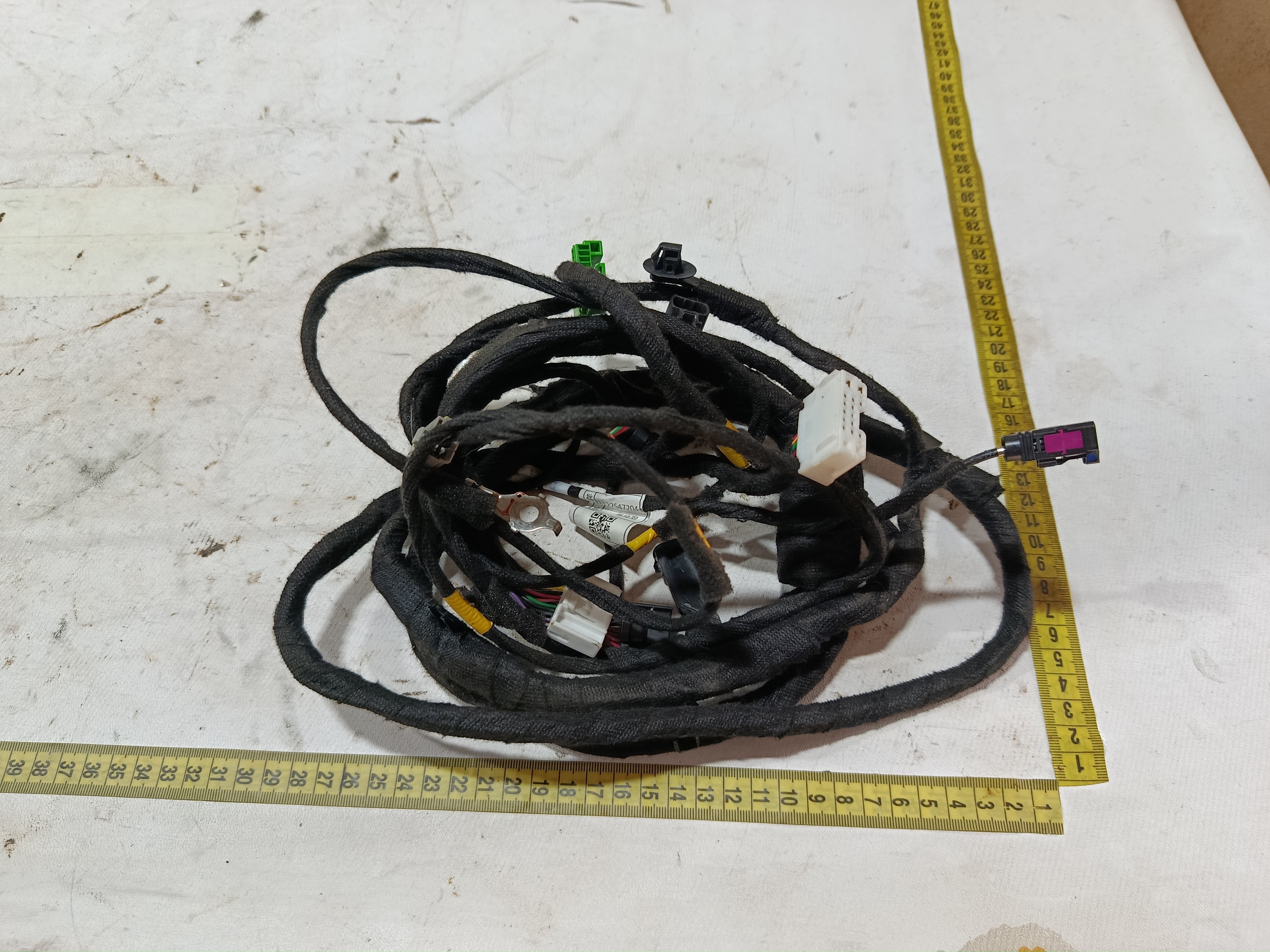 chicote porta malas BYD KING GS 1.5 2025 8
