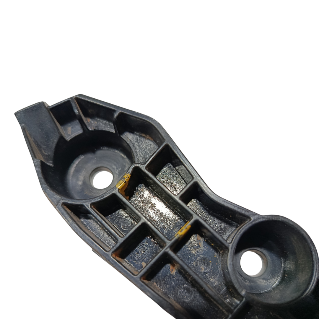 suporte esquerdo parachoque dianteiro Byd king gs 2025 6