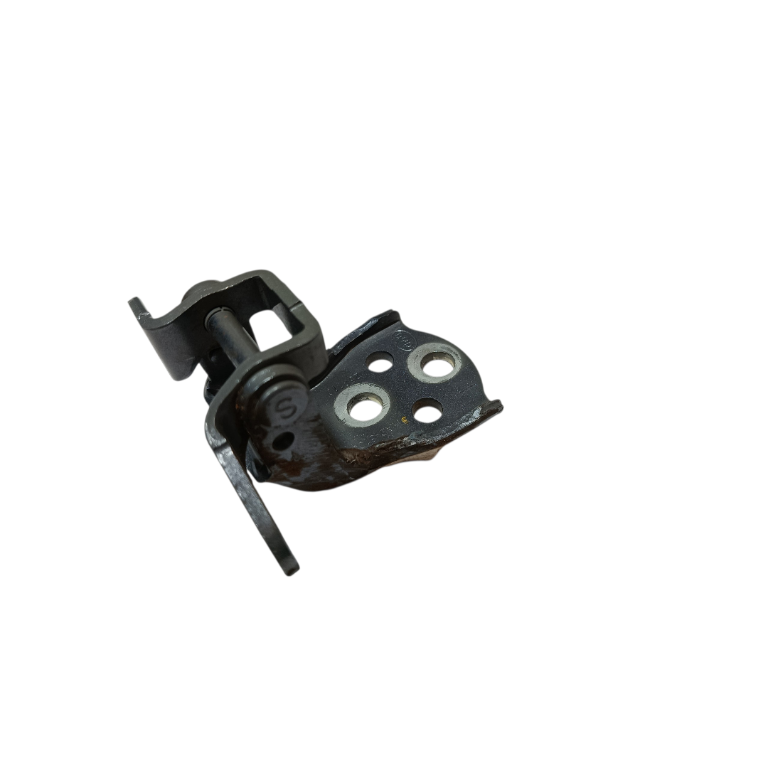 dobradiça porta dianteira esquerda Byd king gs 2025 4
